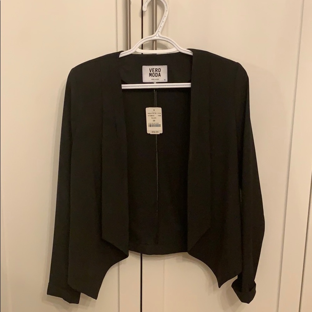M for Mendocino Vero Moda black blazer